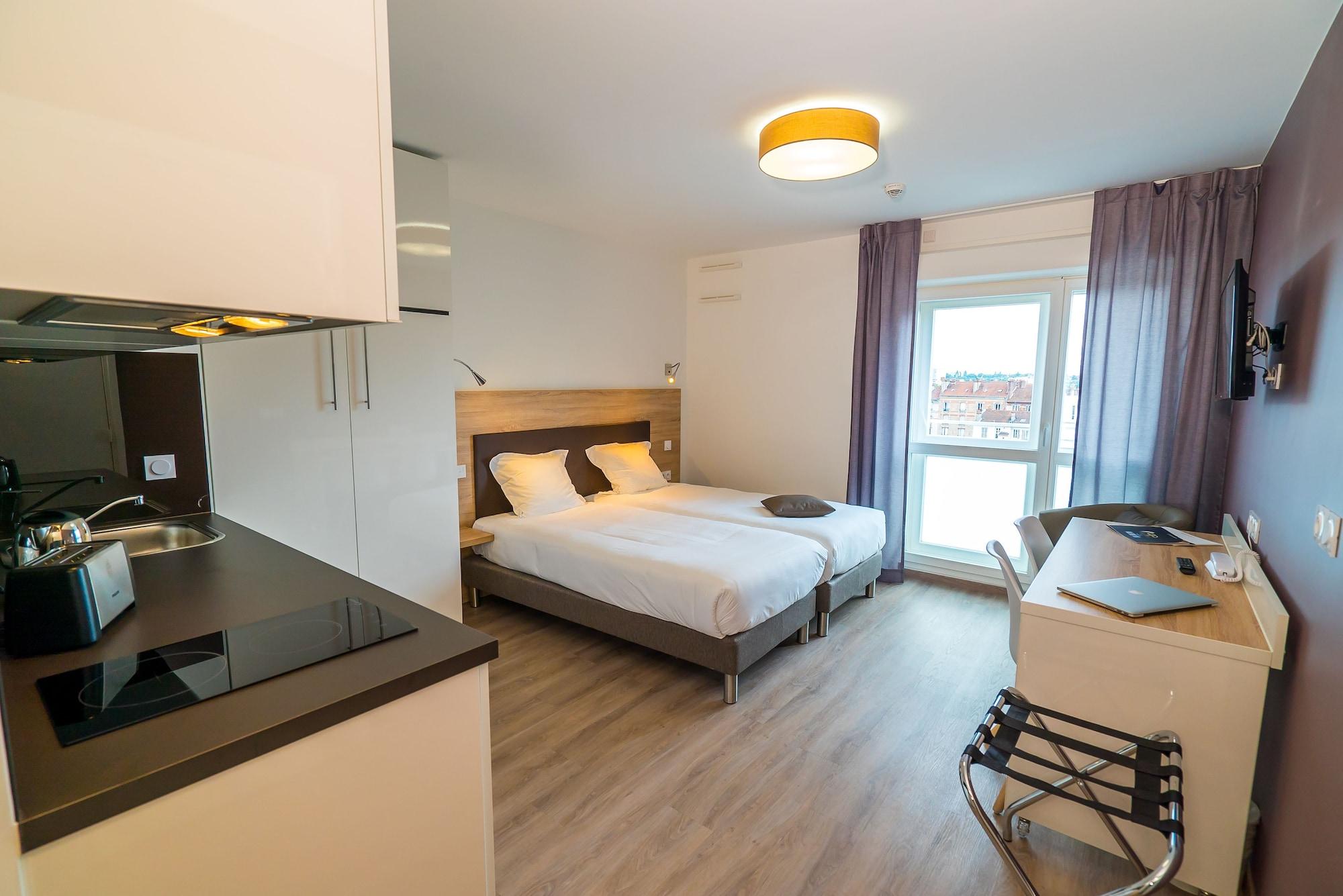 Le Roi Aparthotel 3*